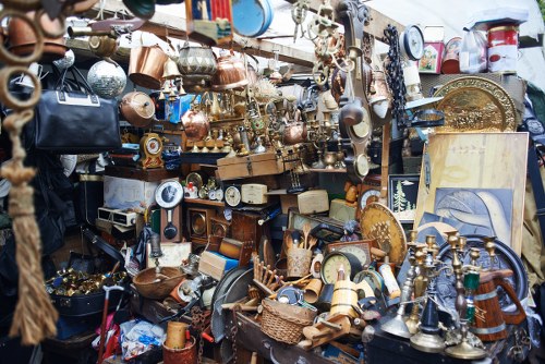 Sorting items for house clearance in Heston
